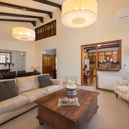 Villa Rhodes *