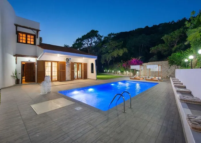 Rhodes Villa *